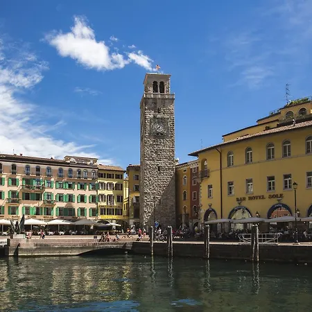 Iv Gardan 3* Riva del Garda
